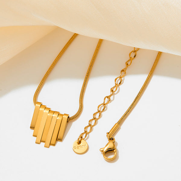 Tassel strip fan necklace
